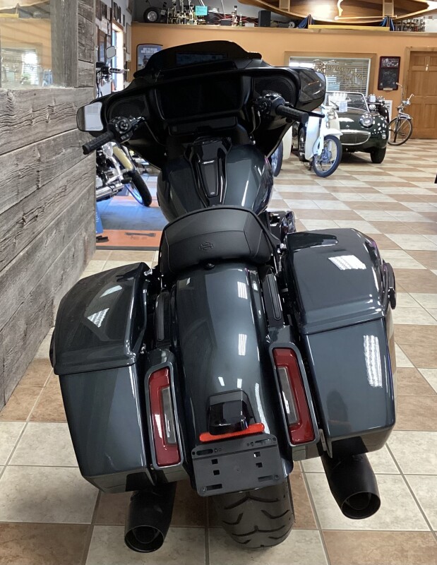 2025 Harley-Davidson Street Glide Iron Horse Metallic - Black Finish - Photo 3