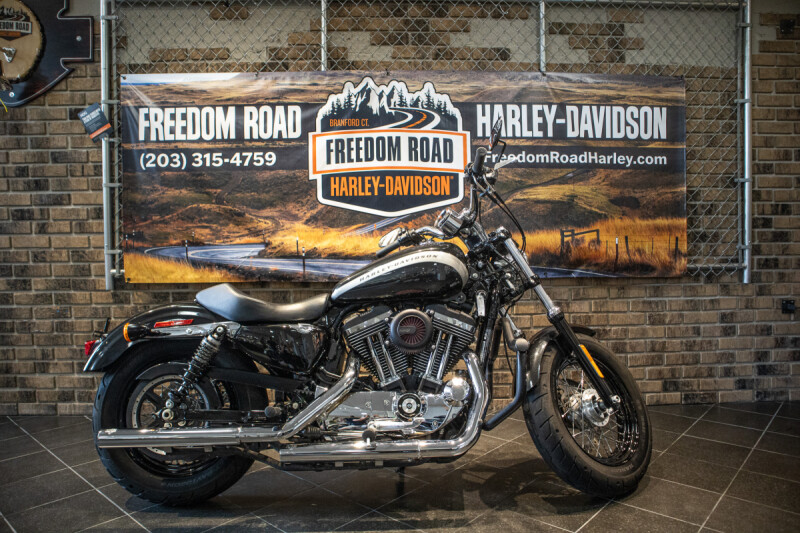 2018 1200 Custom (XL1200C)