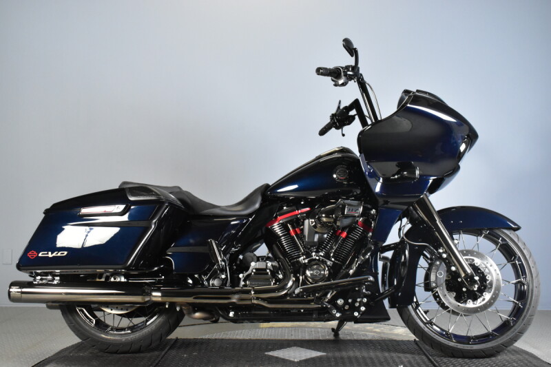 2022 Harley-Davidson® CVO™ Road Glide® FLTRXSE
