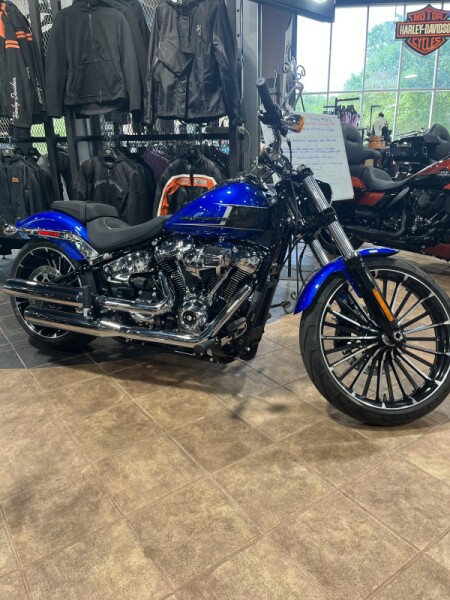  2024 Harley-Davidson<sup>®</sup> Breakout™ 117