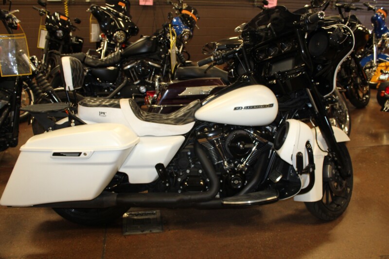 ハーレーダビットソン　プレミアムライド Breakout® 117 | Freedom Valley Harley-Davidson®