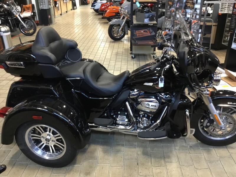 New Inventory | FX CAPRARA HARLEY-DAVIDSON® OF ADAMS CENTER