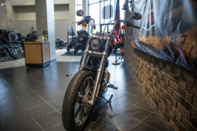 2023 Softail® Standard (FXST) thumb 3