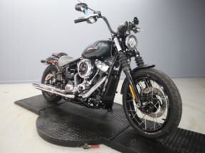 2025 Harley-Davidson® Street Bob® FXBB thumb 2
