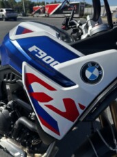  BMW Motorrad F 900 GS 2025 25FG S6K79662 WHITE/BLUE thumb 2
