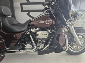 2022 Harley-Davidson® Tri Glide® Ultra thumb 3