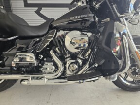 2016 Harley-Davidson® Ultra Limited thumb 3