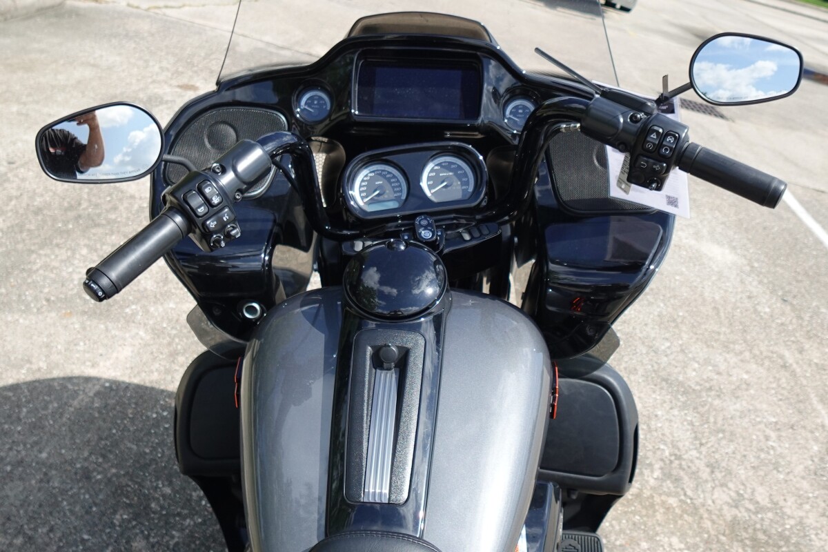 2021 Harley-Davidson Road Glide Limited FLTRK - Photo 9