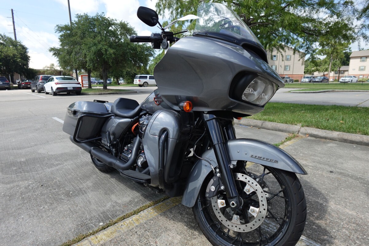 2021 Harley-Davidson Road Glide Limited FLTRK - Photo 2
