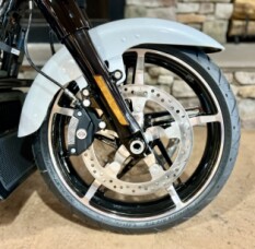 2025 FLHX - Street Glide thumb 0