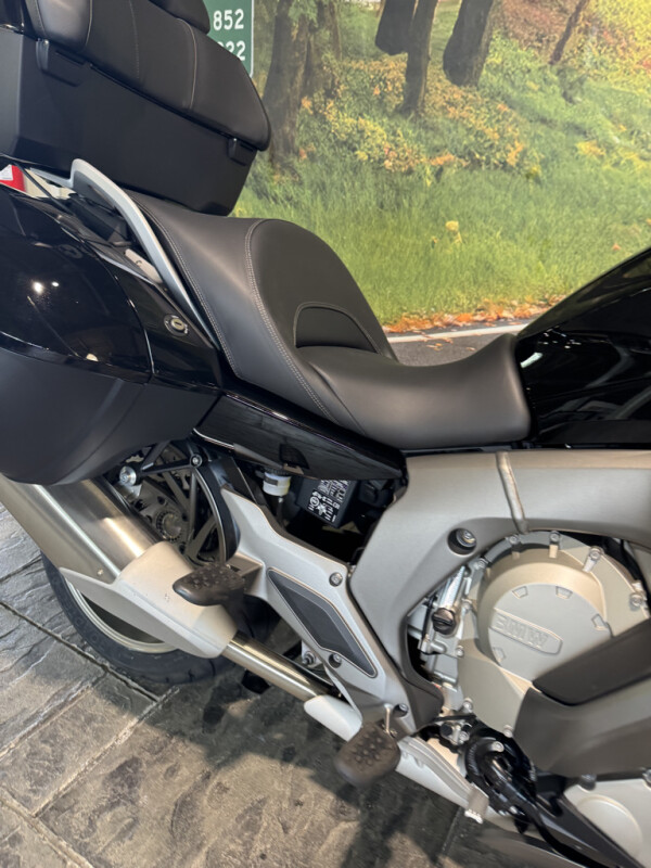 2025 BMW Motorrad K 1600 GTL - Photo 5