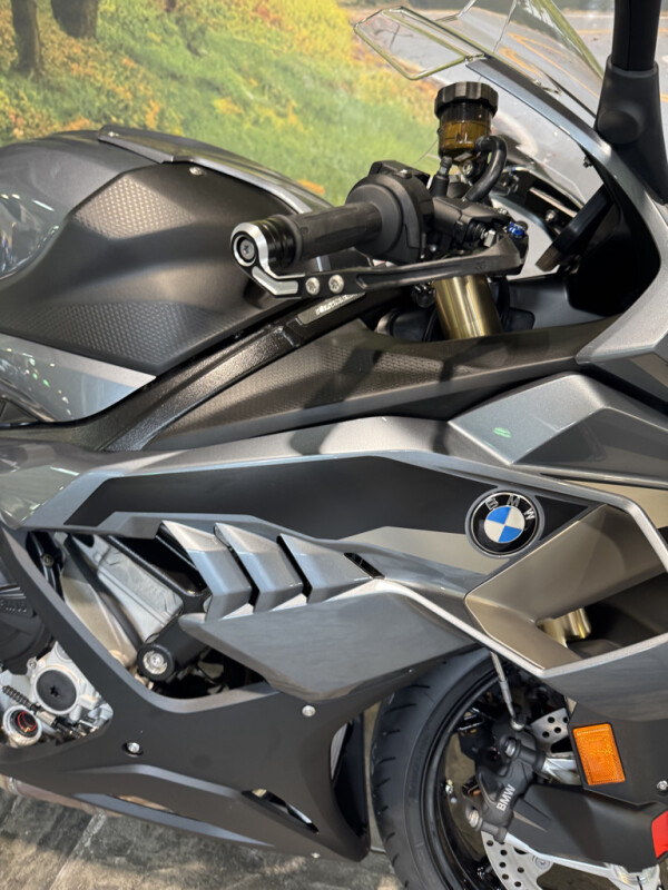 2025 BMW Motorrad S 1000 RR - Photo 3