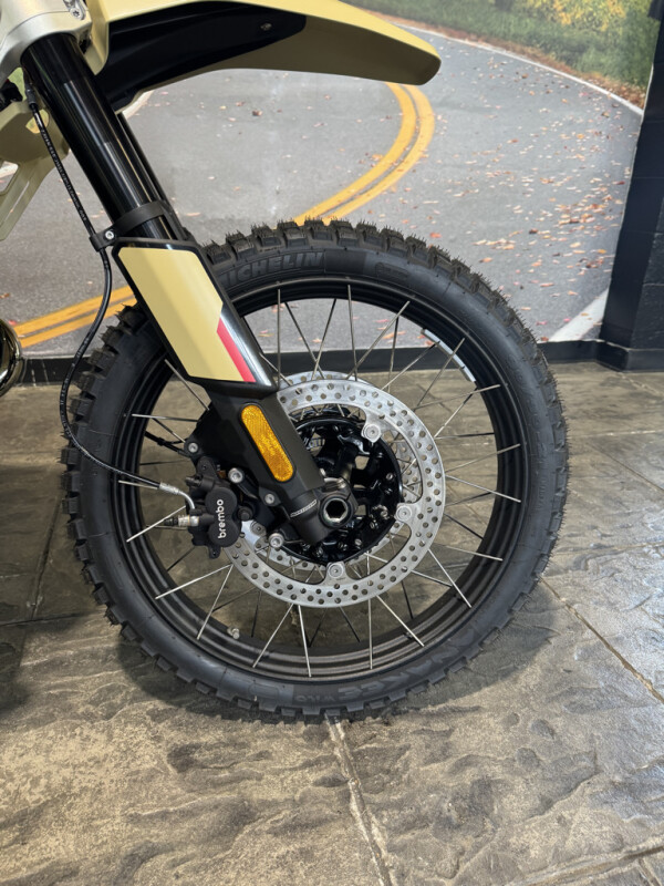 2026 BMW Motorrad R 12 G/S - Option 719 - Photo 9