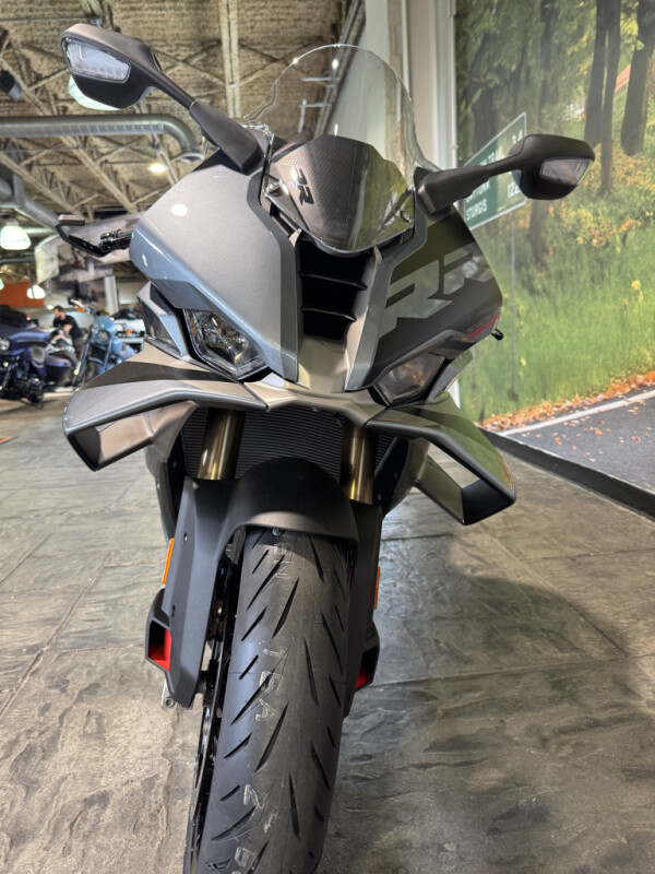2025 BMW Motorrad S 1000 RR - Photo 10