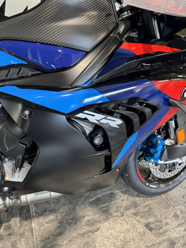 2026 BMW M 1000 RR - Photo 5