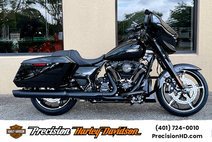 2026 Harley-Davidson® Street Glide® FLHX