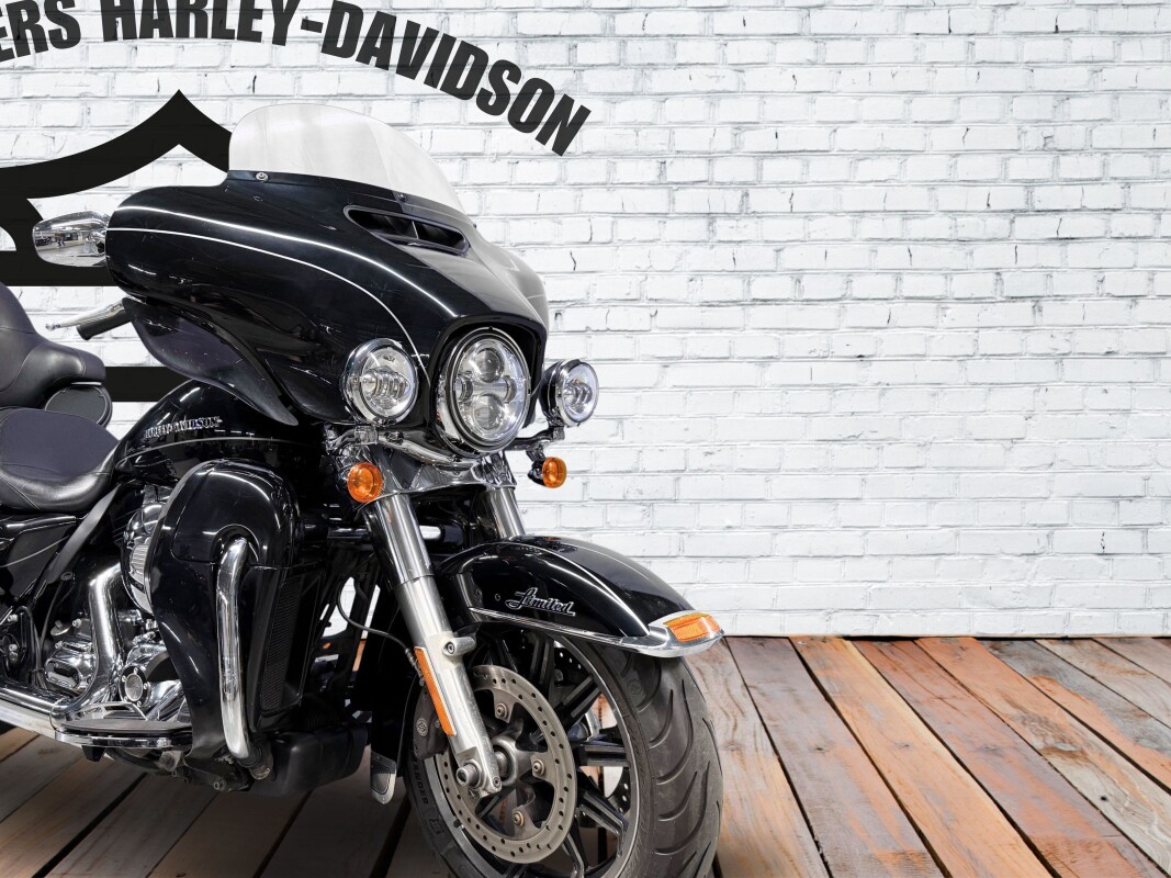 2016 Harley-Davidson Ultra Limited Low Vivid Black - Photo 3