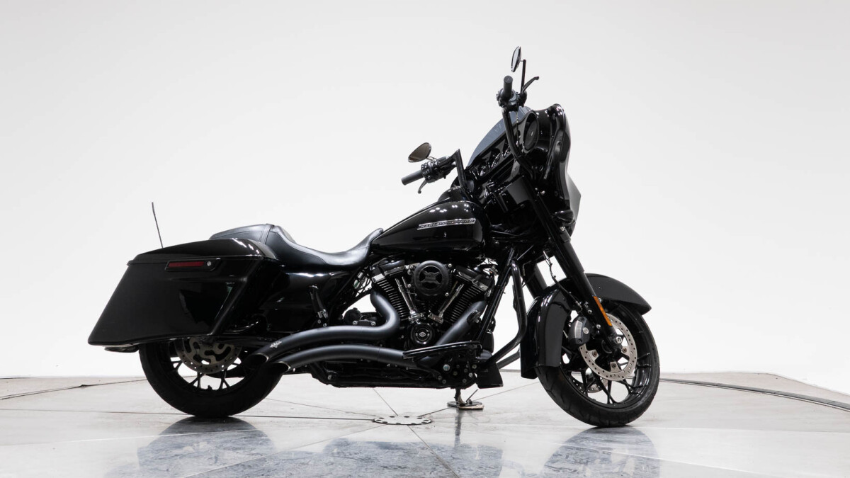 2020 Harley-Davidson FLHXS Street Glide Special