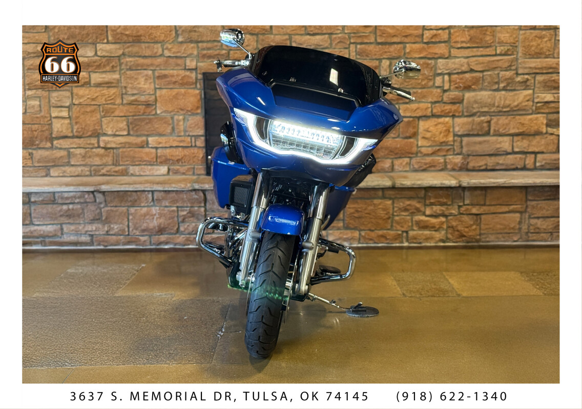 2025 Harley-Davidson Road Glide Blue Burst - Photo 2