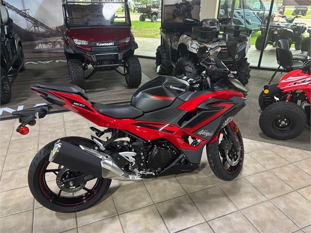 EX500HSFNL 2025 Ninja 500