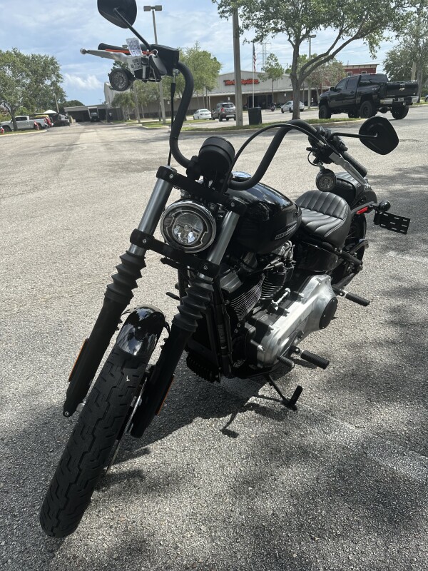 2025 Harley-Davidson Street Bob - Photo 8