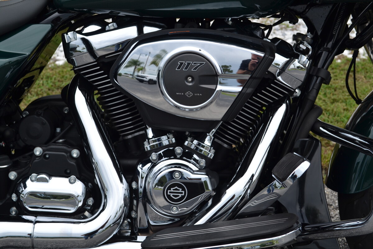 2024 Harley-Davidson Road Glide Alpine Green - FLTRX - Photo 5