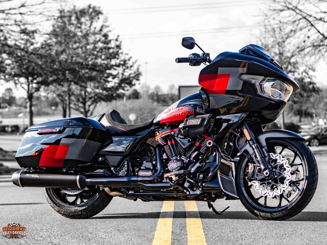FLTRXSTSE 2025 CVO Road Glide ST