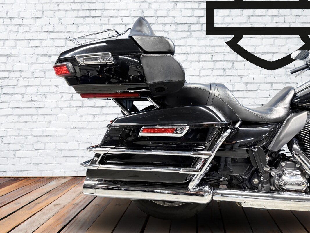 2016 Harley-Davidson Ultra Limited Low Vivid Black - Photo 5