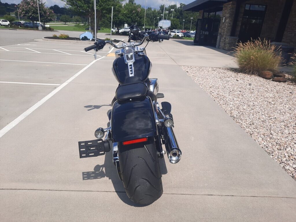 2025 Harley-Davidson Fat Boy Vivid Black - Photo 5