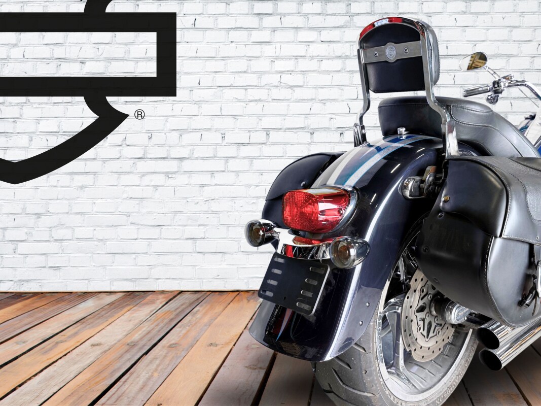 2010 Harley-Davidson CVO Softail Convertible Abyss Blue/Sapphire with Silver Braze Graphics - Photo 8