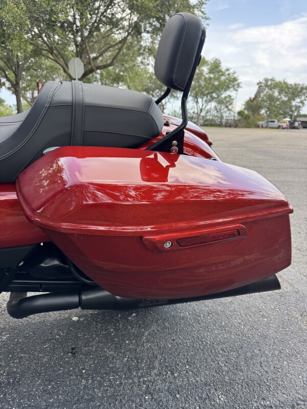2025 Harley-Davidson Street Glide - Photo 6