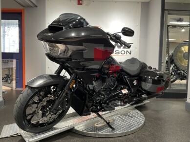 2025 Harley-Davidson CVO Road Glide ST - Photo 4