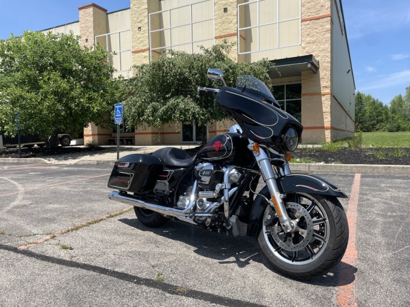 2021 Harley-Davidson® Electra Glide® Standard Vivid Black