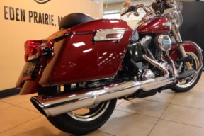2016 Harley-Davidson HD FLD Dyna Switchback thumb 0