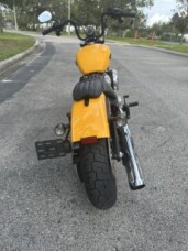 2025 Harley-Davidson<sup>®</sup> Street Bob® thumb 0