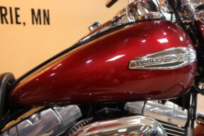 2016 Harley-Davidson HD FLD Dyna Switchback thumb 3