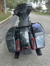 2025 Harley-Davidson® Street Glide® thumb 0