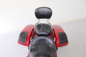 2017 Harley-Davidson® CVO™ Street Glide® Starfire Black/Atomic Red with Contrast Chrome Aggressor Wh thumb 0