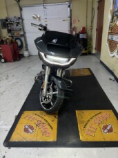 2025 Harley-Davidson® Road Glide® Iron Horse Metallic - Black Finish thumb 3