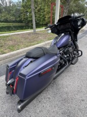 2025 Harley-Davidson<sup>®</sup> Street Glide® thumb 3