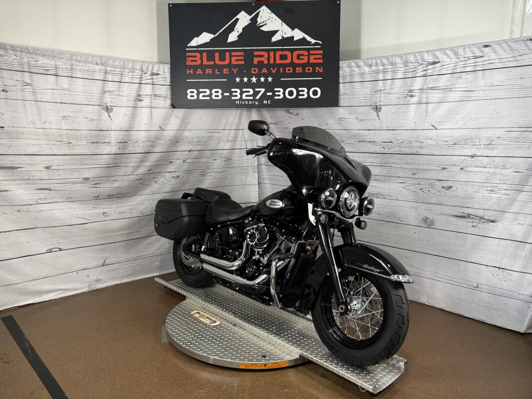 2021 Harley-Davidson Heritage Classic 114 - Photo 2