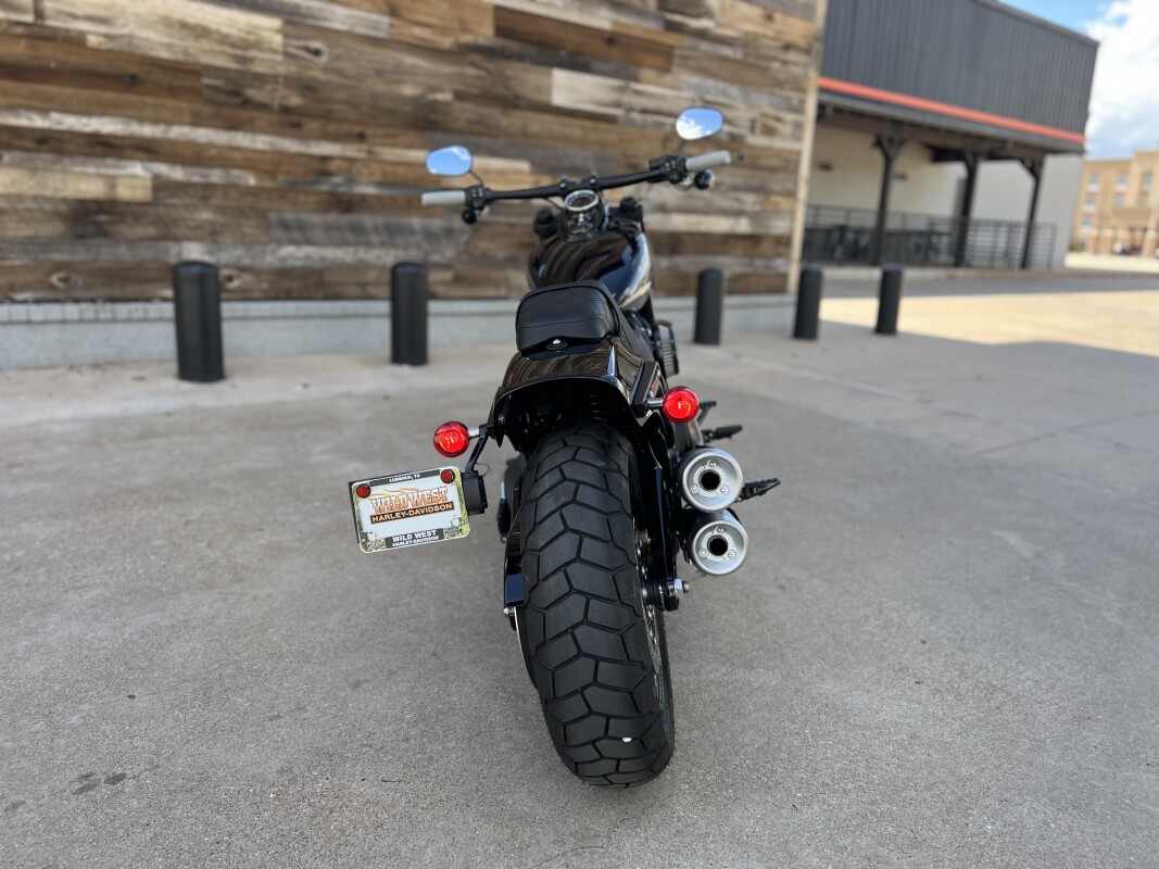2022 Harley-Davidson Fat Bob 114 Vivid Black - Photo 7