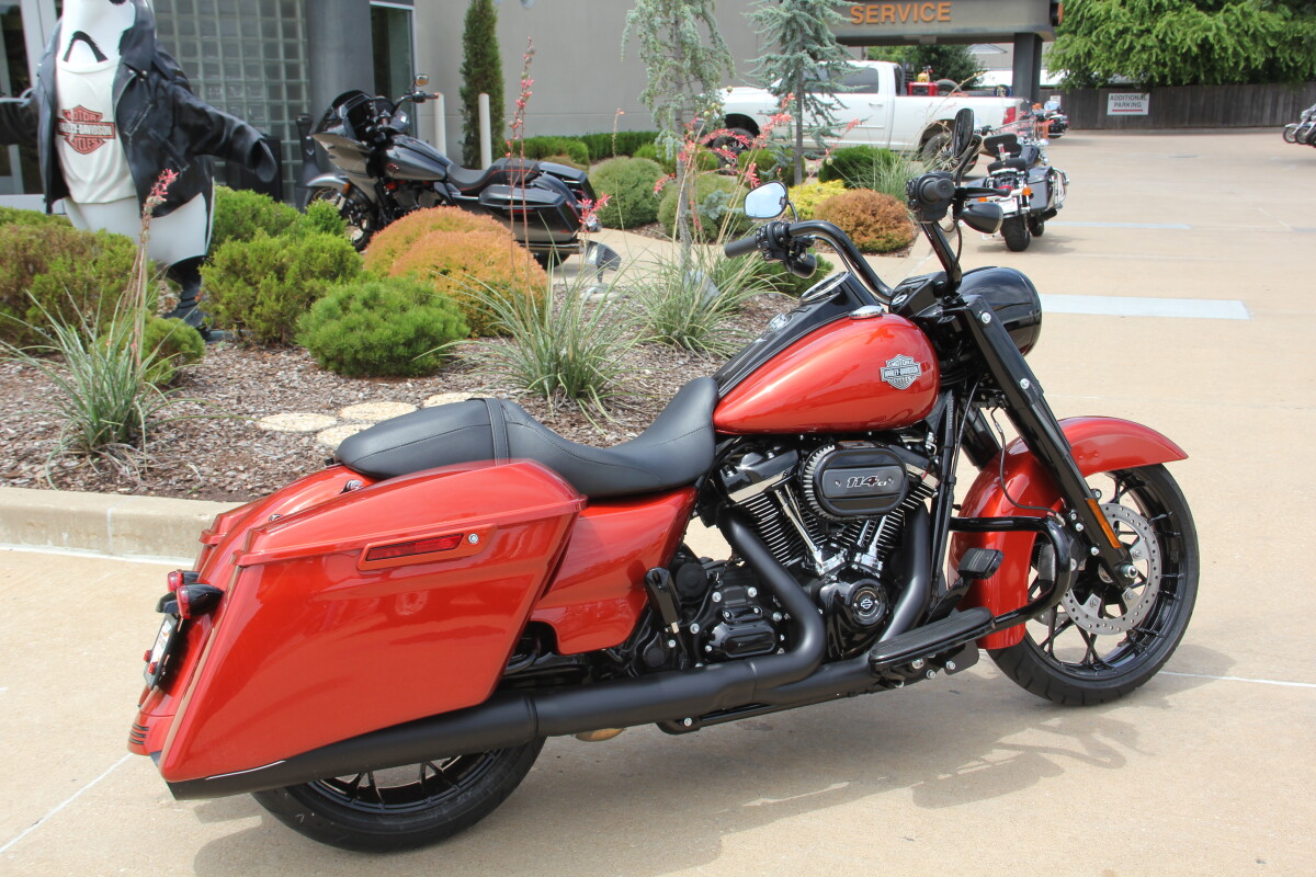 2025 Harley-Davidson Road King Special Whiskey Fire - Photo 5