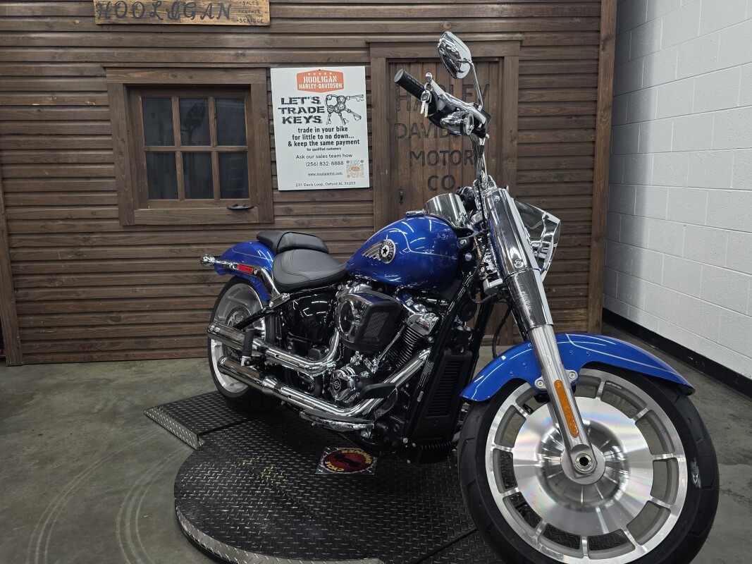 2025 Harley-Davidson Fat Boy BLUE BURST W/ PINSTRIPE - Photo 7