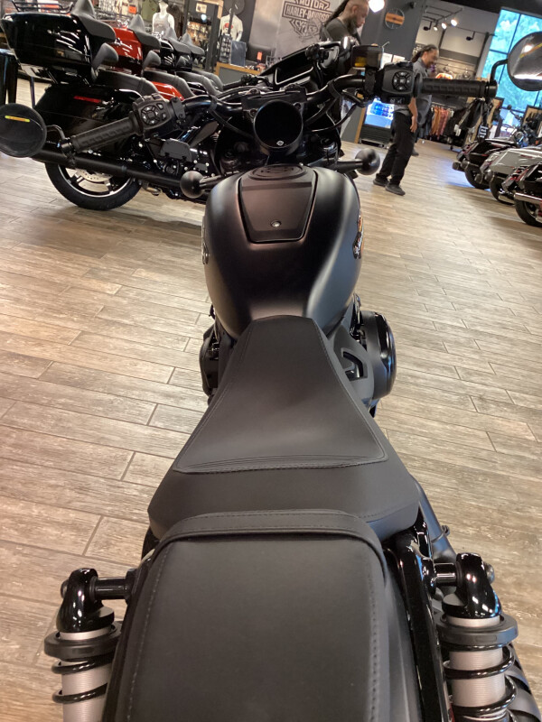 RH975S 2024 Nightster Special - Photo 7
