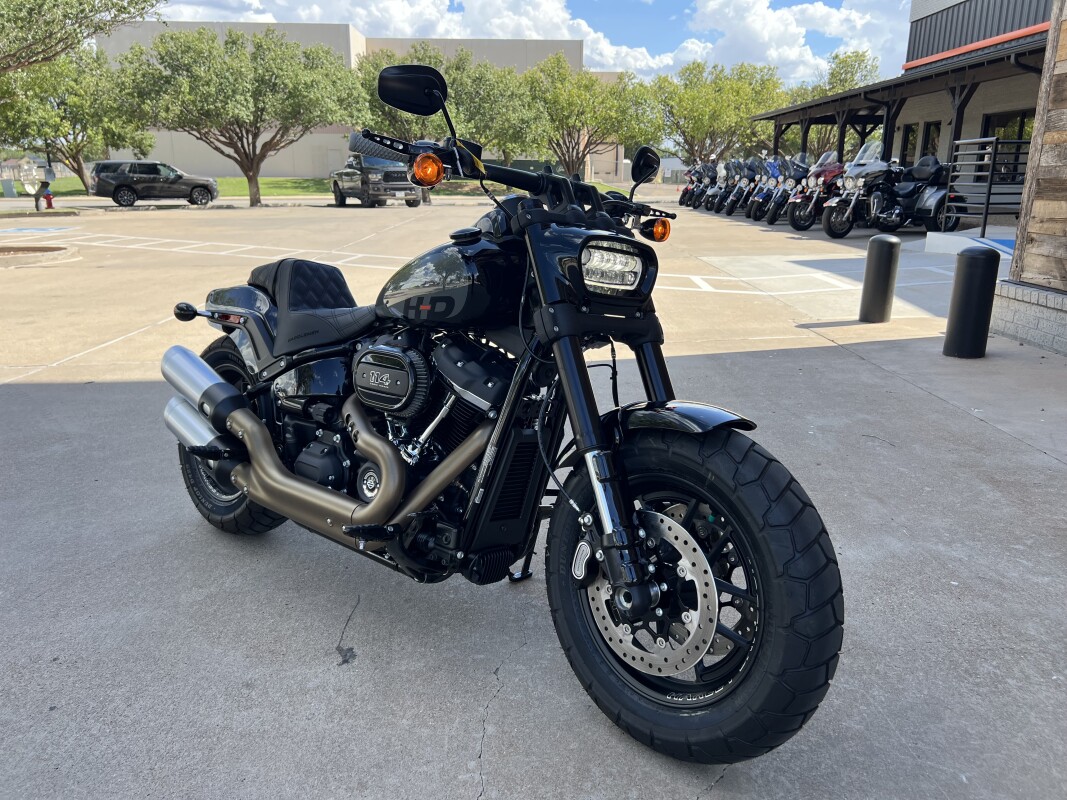 2022 Harley-Davidson Fat Bob 114 Vivid Black - Photo 2