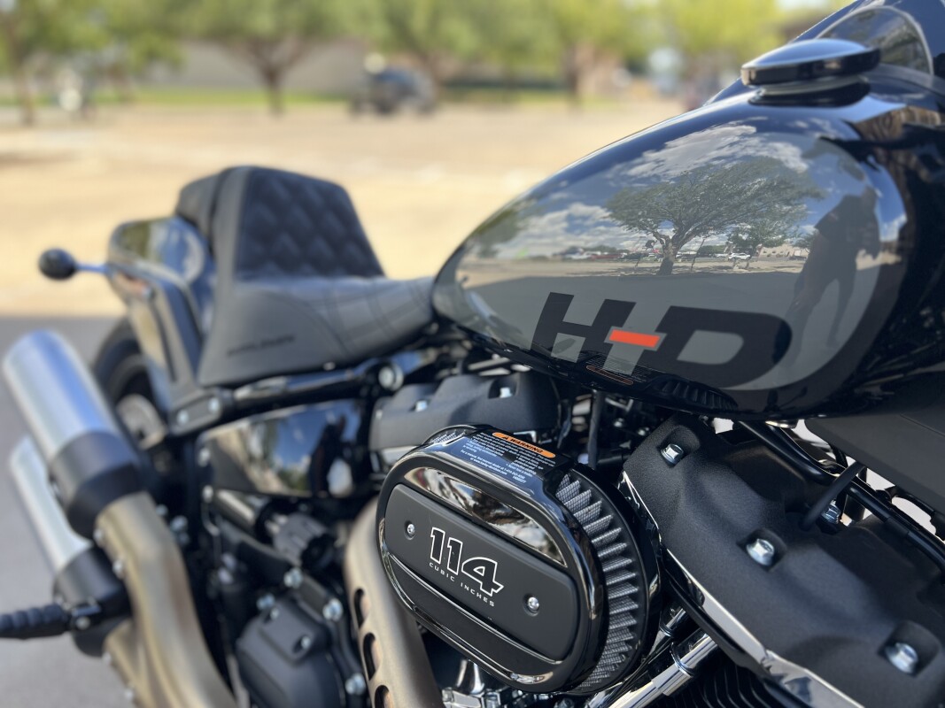 2022 Harley-Davidson Fat Bob 114 Vivid Black - Photo 9