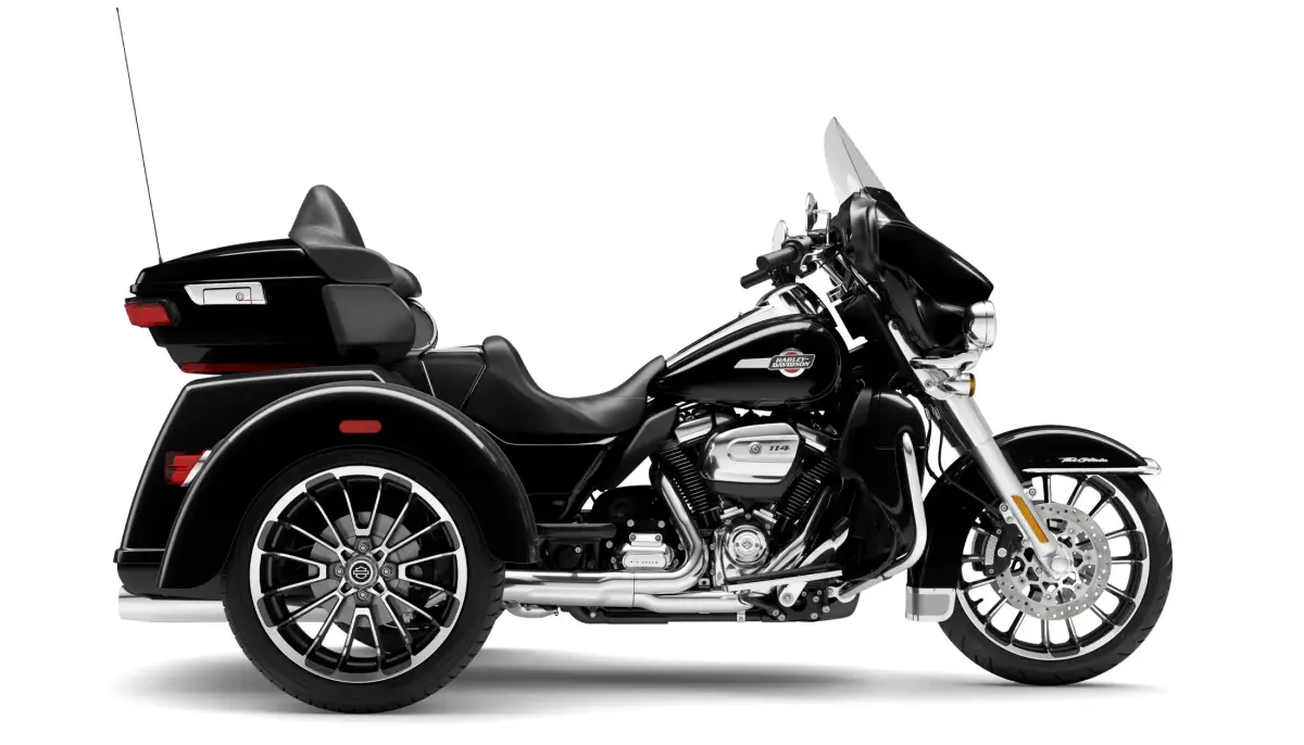 2025 Harley-Davidson Tri Glide Ultra FLHTCUTG