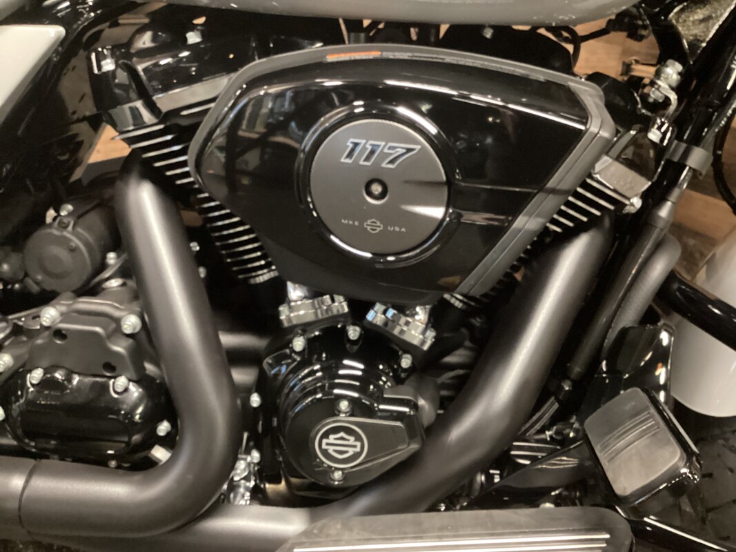 2025 Harley-Davidson Street Glide Billiard Gray - Black Finish FLHX - Photo 7