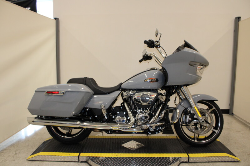 2025 Harley-Davidson Road Glide Grand American Touring FLTRX